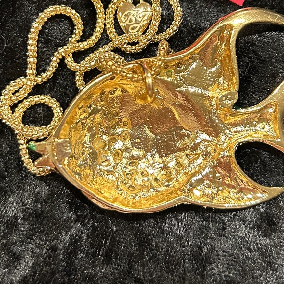 Betsey Johnson Tropical Fish Rhinestone Pendant Necklace 🐠 - Picture 4 of 4